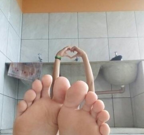 Solinhas Da Jennifer Leaks von Nacktbildern auf OnlyFans