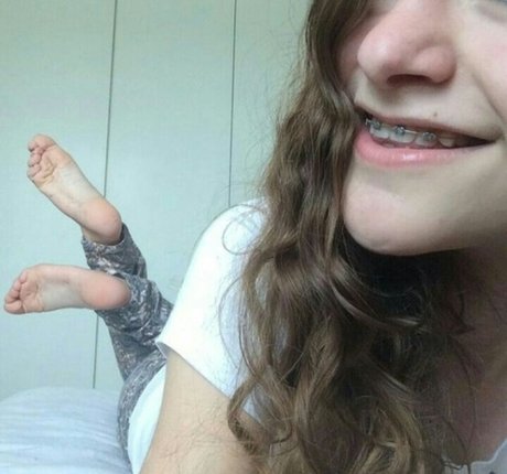 Thata Big Soles OnlyFans nackt