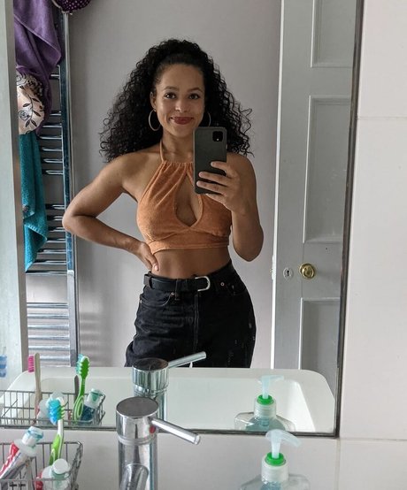 Moya Lothian McLean Geleakte OnlyFans-Inhalte