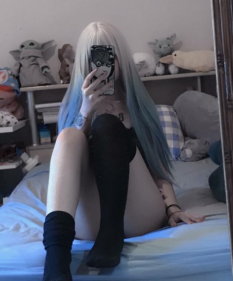 Mitywee Mitywee Model OnlyFans Foto