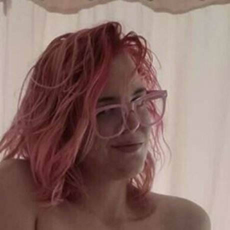 Kittythedancer OnlyFans Striptease