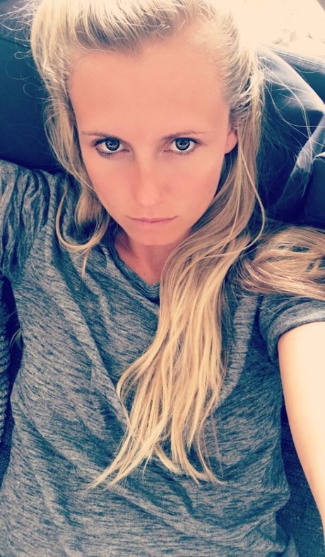 Julia Simic Nacktbilder von OnlyFans