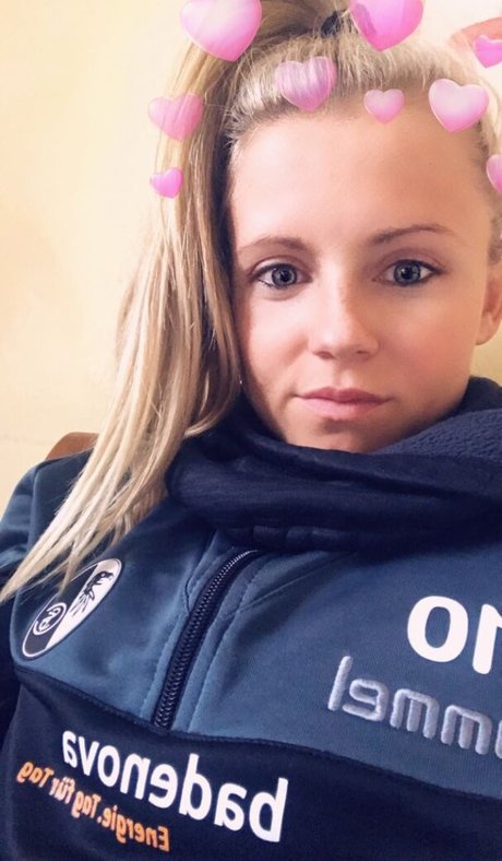 Julia Simic OnlyFans-Sex
