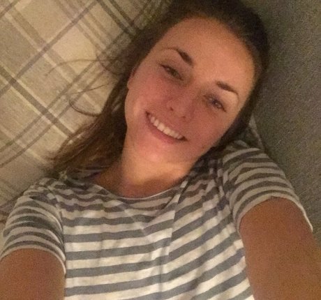 Charis Lister OnlyFans Brüste Bild