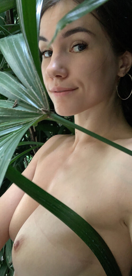 Sasha555bae OnlyFans Nacktbilder