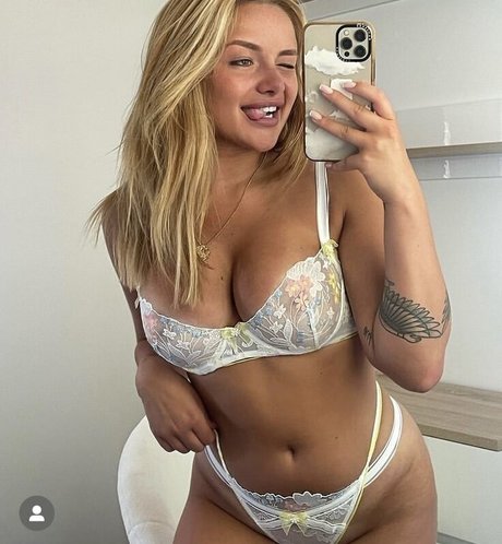 Victoria Mehault Nacktporno OnlyFans