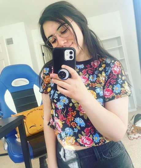 ShiningEdith OnlyFans Bilder nackt