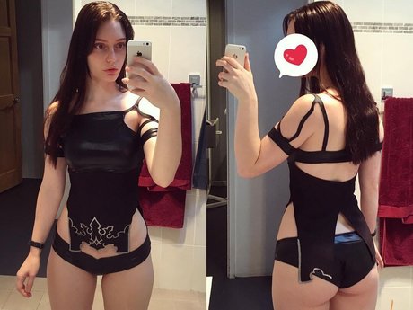 Elfvie OnlyFans Arsch Leak