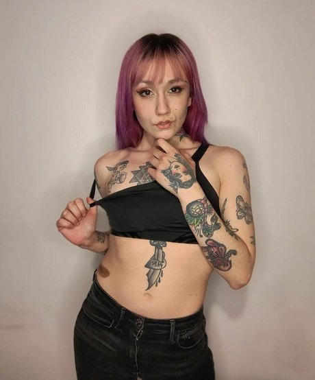 Redfoxy12 OnlyFans XX