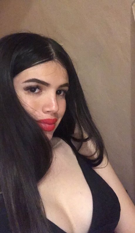 Sofia Cruz OnlyFans Star