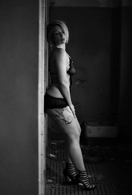 Amanda Busty OnlyFans Sextape geleakt