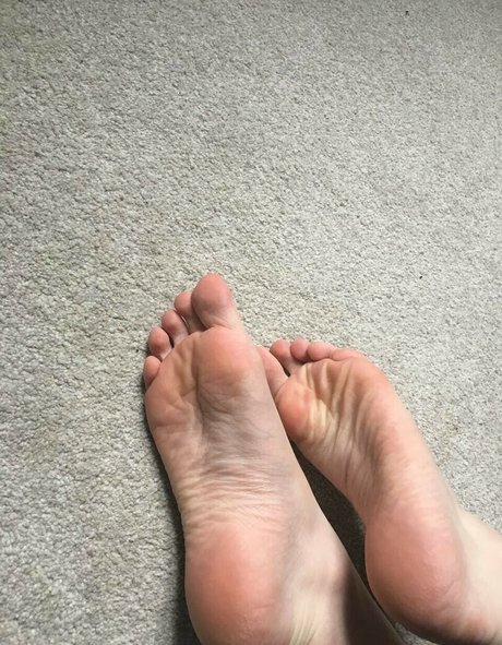 Ellbat OnlyFans Nacktbilder geleakt