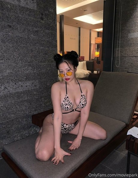 mmmovie_ NurlyFans-Pornos