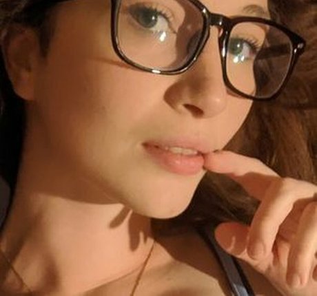 sophietsune Nackt Leaks OnlyFans