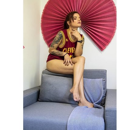 Jessie Cardim Nacktbilder von OnlyFans