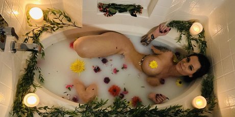 chroniclesofatiredassmom Joi OnlyFans