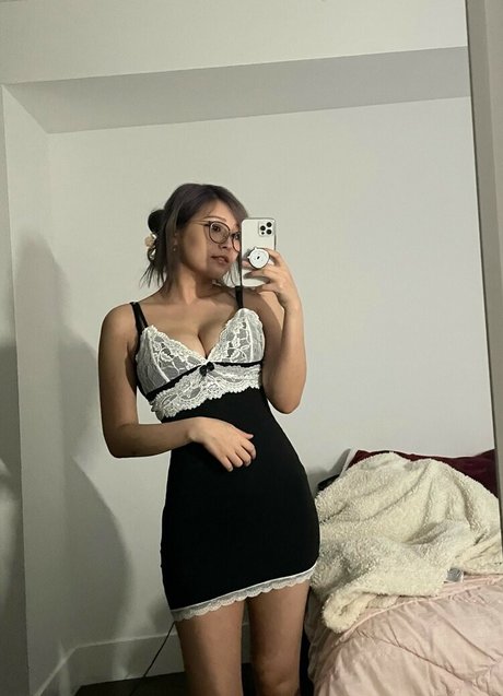 YoonHyoonAikuros OnlyFans