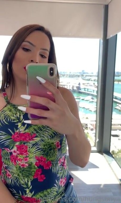 Hung Sonya Nacktbilder von OnlyFans geleakt