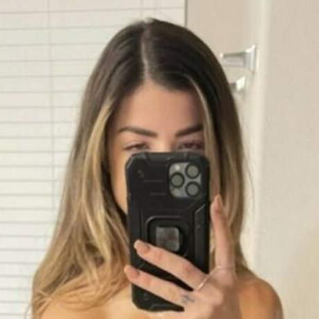 Allybess Nacktpornos auf OnlyFans