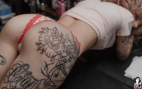 großer schwanz trans-onlyfans Kunst nackt Bild