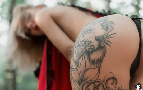 Elisarose OnlyFans Archiv