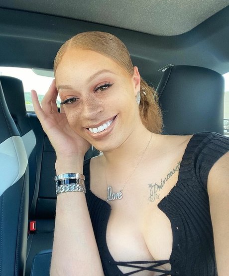 Ashley Stacks Nacktbilder von OnlyFans geleakt