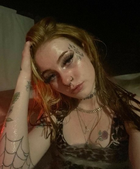 Daphne Blake Nacktbilder OnlyFans geleakt