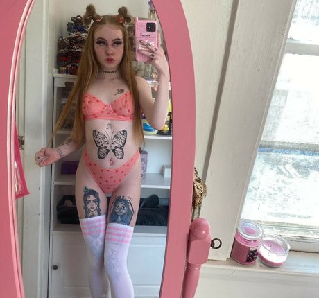 Daphne Blake Nacktbilder-Leaks von OnlyFans