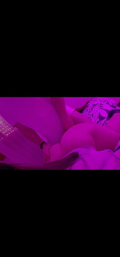 Mini A OnlyFans-Leak