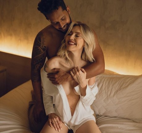 Adri Freitag Nacktbilder von OnlyFans