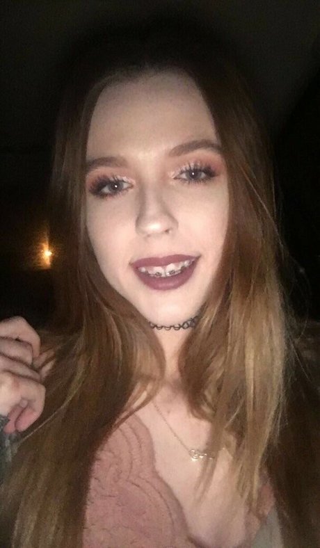 courtneymarsh__ OnlyFans-Leak