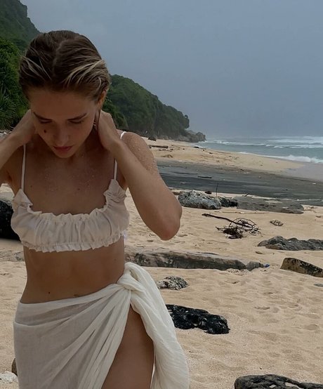 Li bash OnlyFans Pornografie gratis