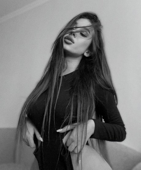 Sophia Adamova OnlyFans geleakt