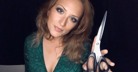 JJ ASMR OnlyFans Strip