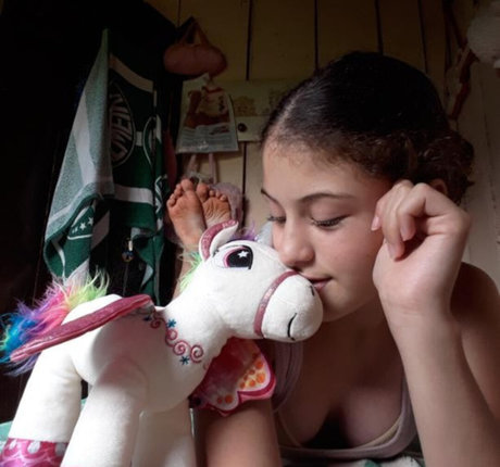 Friend s Pretty Feet OnlyFans-Model