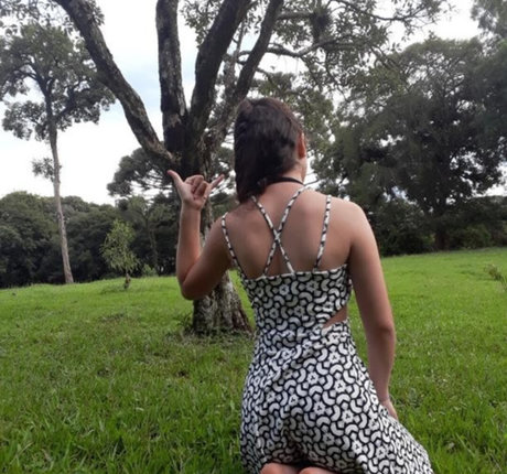 Friend s Pretty Feet OnlyFans XX