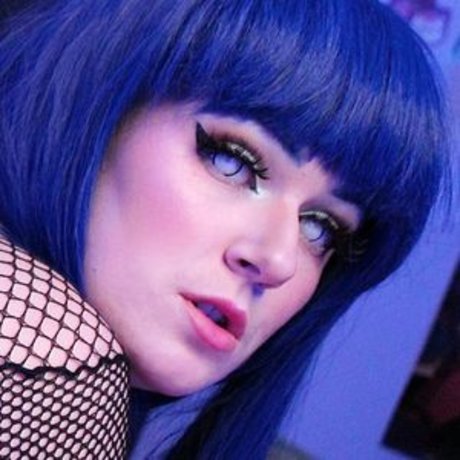 Tsunderedragon OnlyFans-Fotos