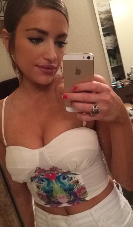 Lauren Bedford Russell Nacktbilder von OnlyFans