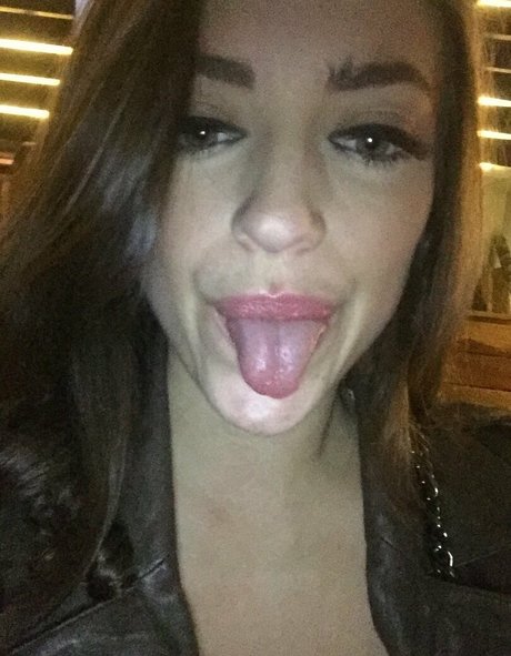 Lauren Bedford Russell Nacktbilder-Leaks von OnlyFans