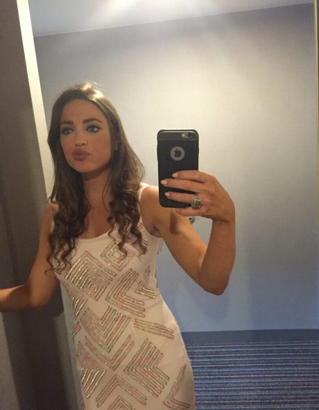 Lauren Bedford Russell OnlyFans Nacktbilder