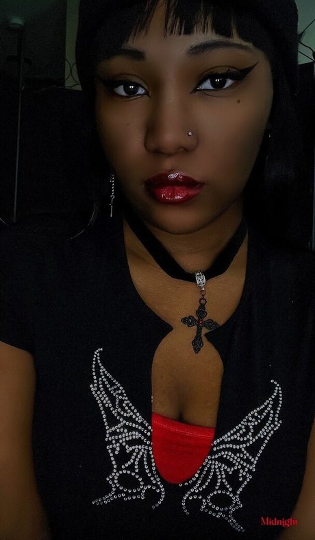 sierraemari OnlyFans