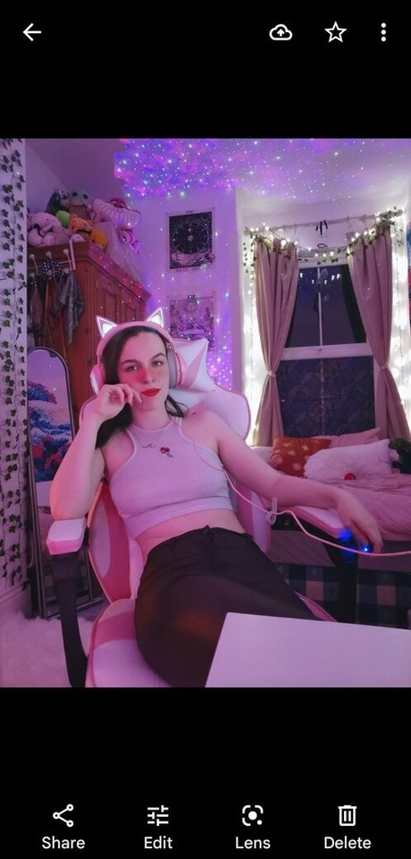 Sophie The Scientist OnlyFans Nacktbilder geleakt