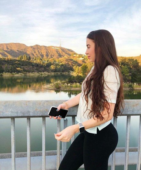 Samara Redway OnlyFans nackte Brüste