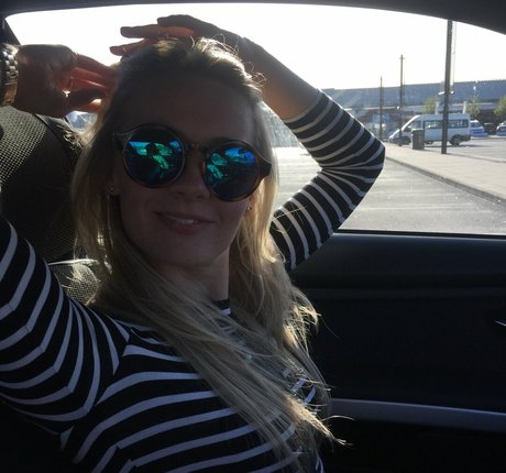 Anna Christian NurlyFans-Brüste