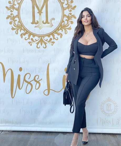 Amira Mounir Srarfi OnlyFans