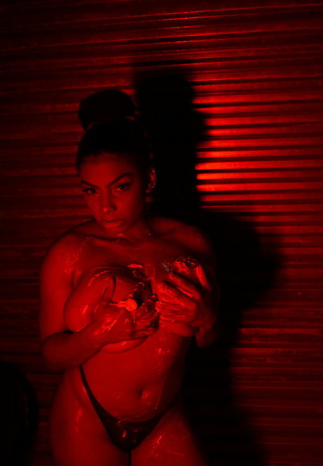 Julie Silver OnlyFans geleakter Pornografie