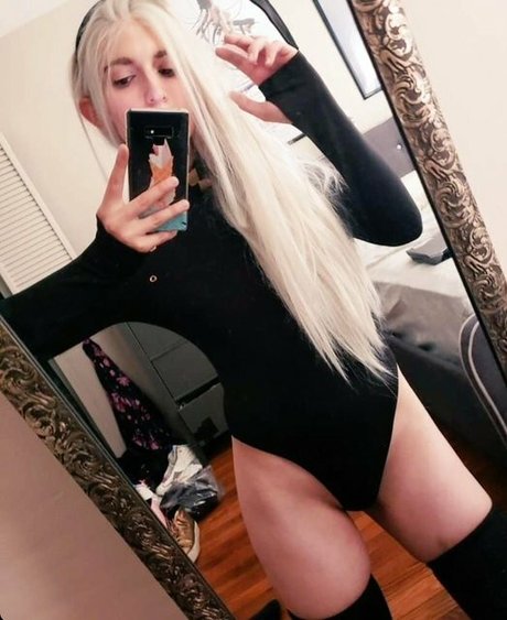 Rumeru OnlyFans-Bilder geleakt