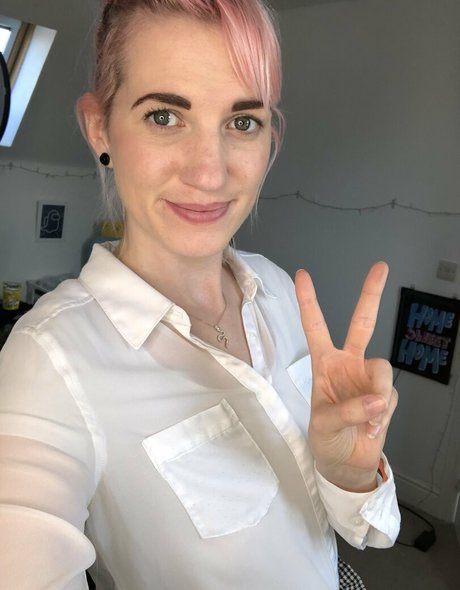 Boardgameyogi Titten OnlyFans