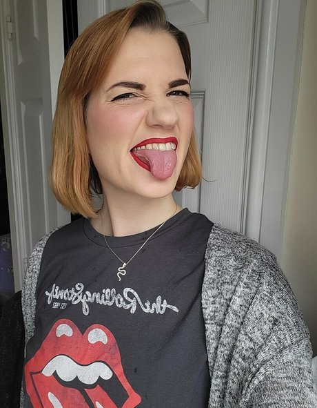 Boardgameyogi OnlyFans Strip