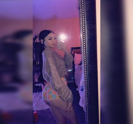 pixzn Leaks von OnlyFans